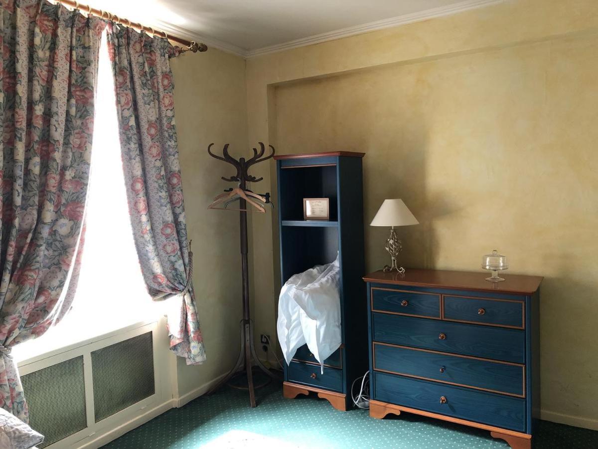 Le Cabouillet Hotell LʼIsle-Adam Eksteriør bilde