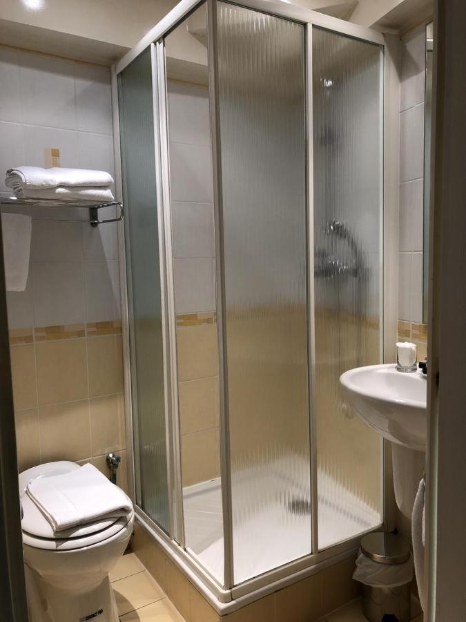 Le Cabouillet Hotell LʼIsle-Adam Eksteriør bilde