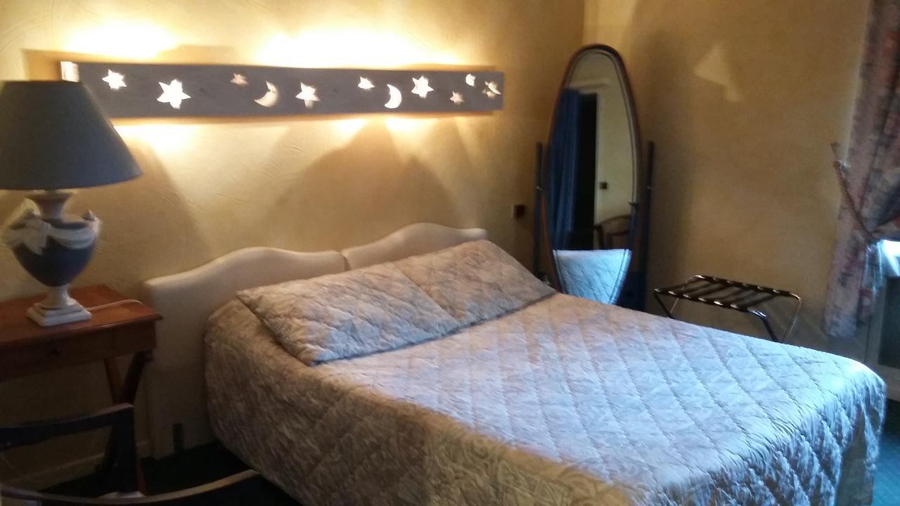 Le Cabouillet Hotell LʼIsle-Adam Eksteriør bilde
